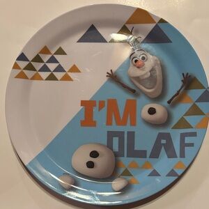 Olaf Character Plate with Geometric Design